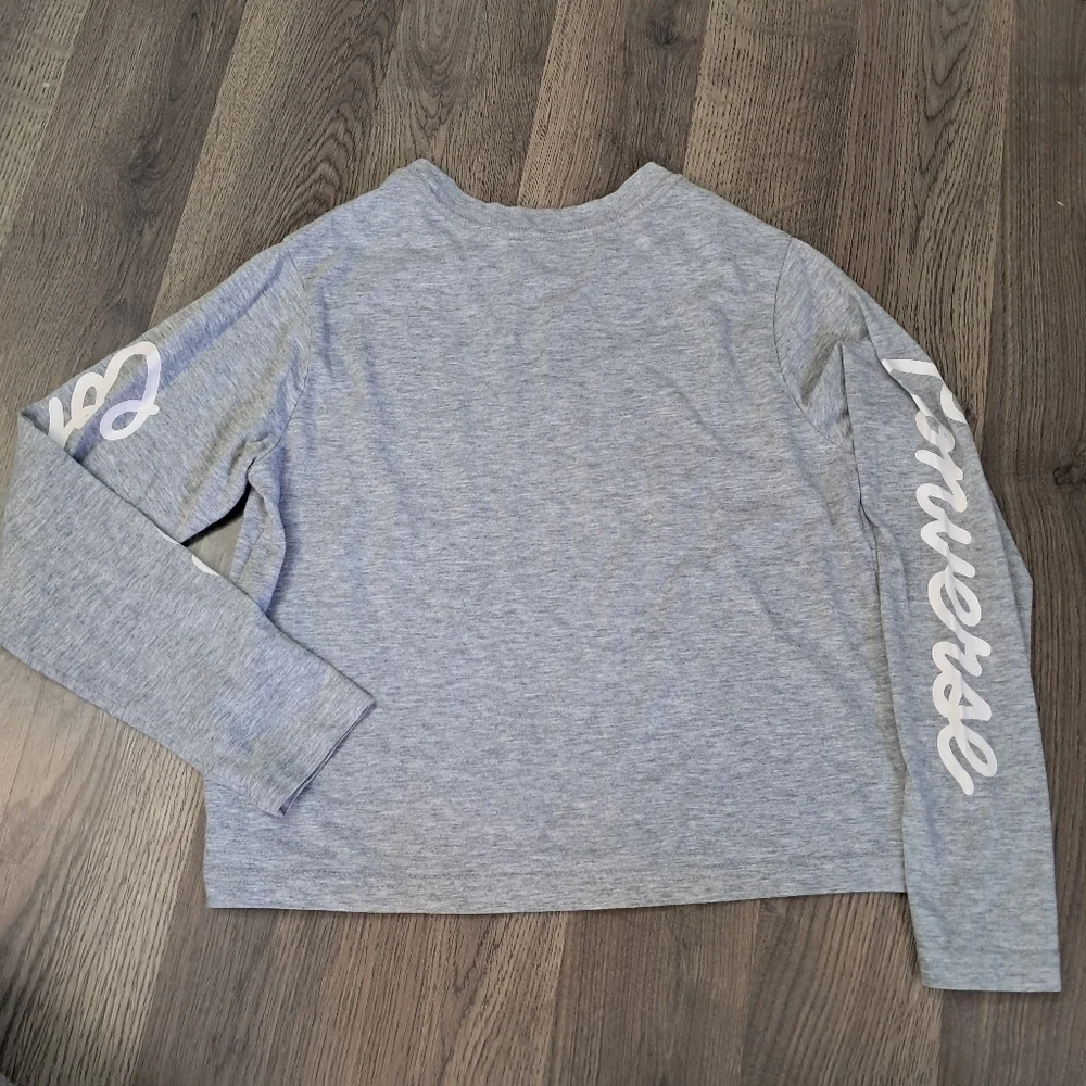 Converse Girl's Long Sleeve TShirt Gray Size Medium (10-12) Years